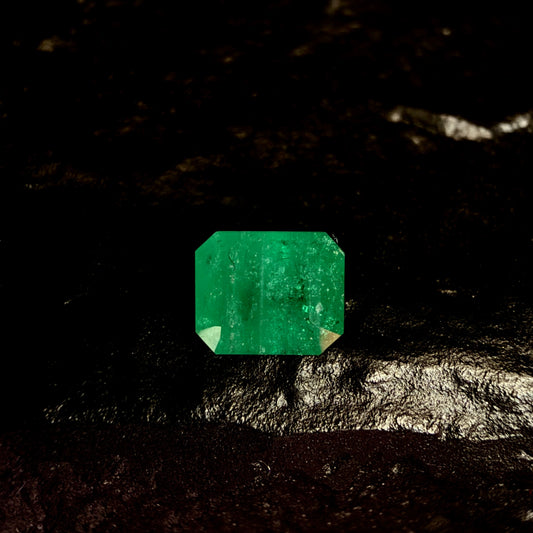 0.47 ct Colombian Emerald