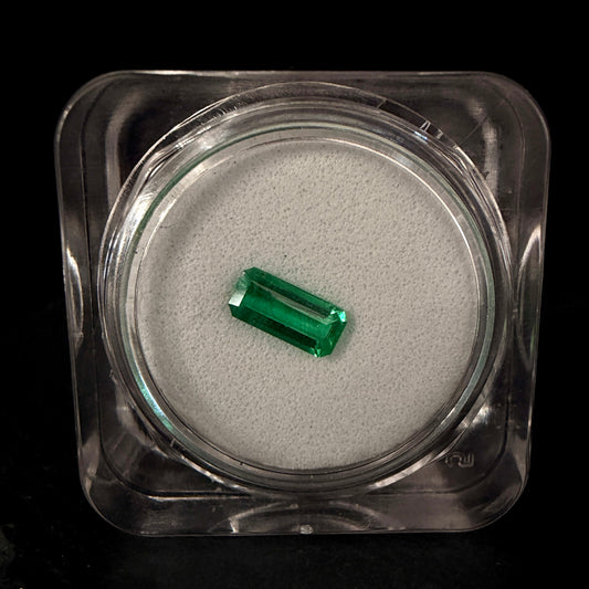 0.48 ct Colombian Emerald - No oil