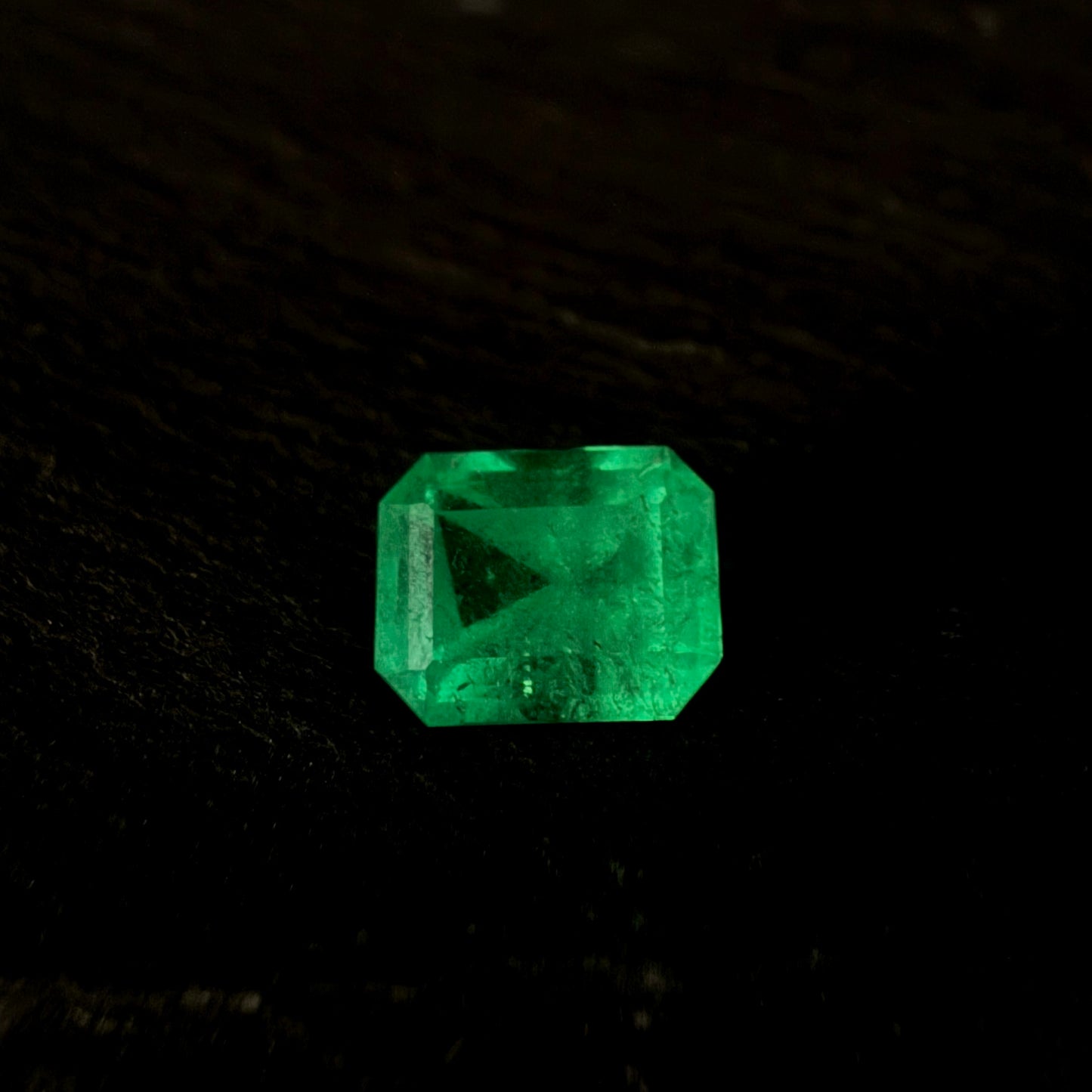 1.63 ct Colombian Emerald