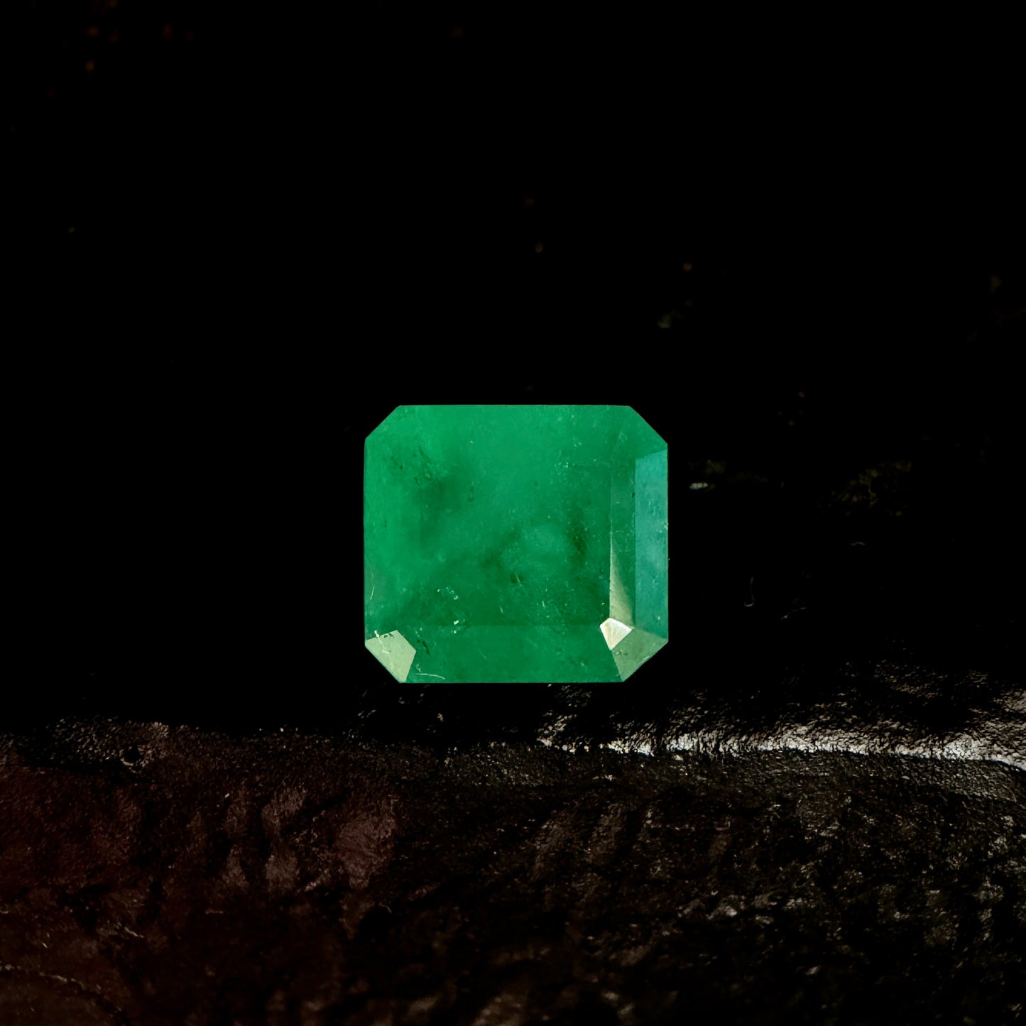 2.92 ct Colombian Emerald