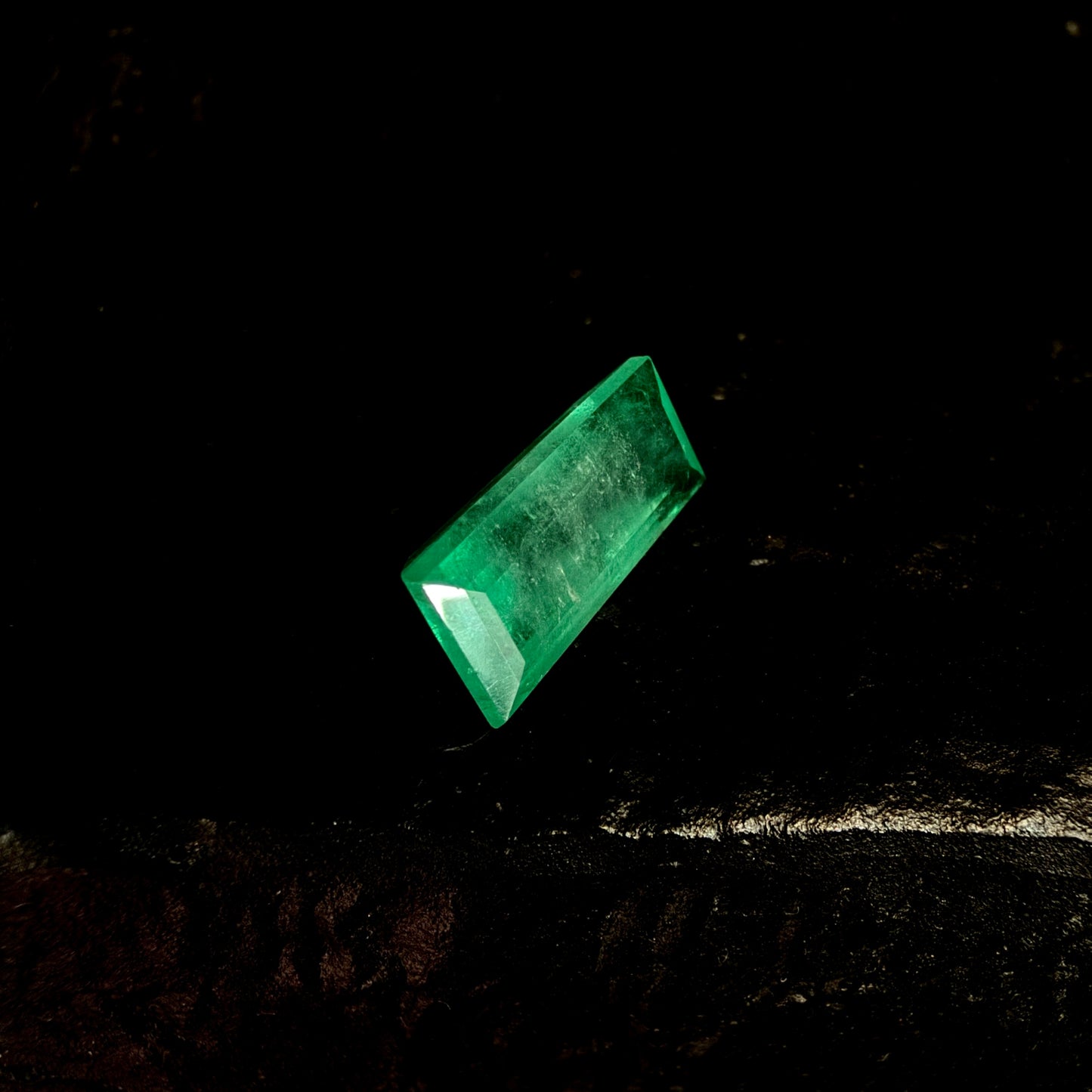 2.87 ct Colombian Emerald