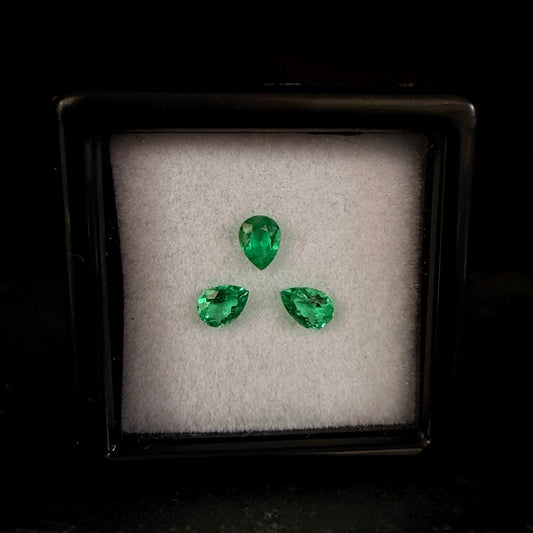 0.39 ct lot of Colombian Emeralds