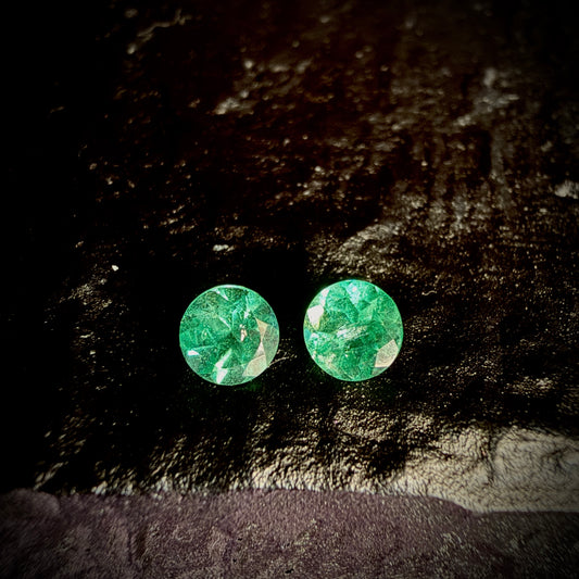 0.32 ct lot of Colombian Emeralds