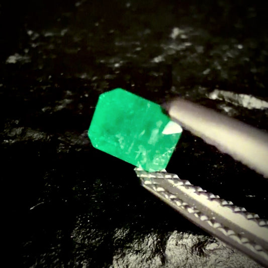 0.47 ct Colombian Emerald