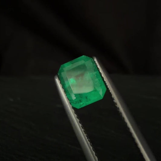 2.01 ct Colombian Emerald