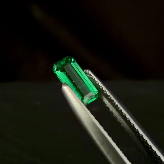 0.48 ct Colombian Emerald - No oil