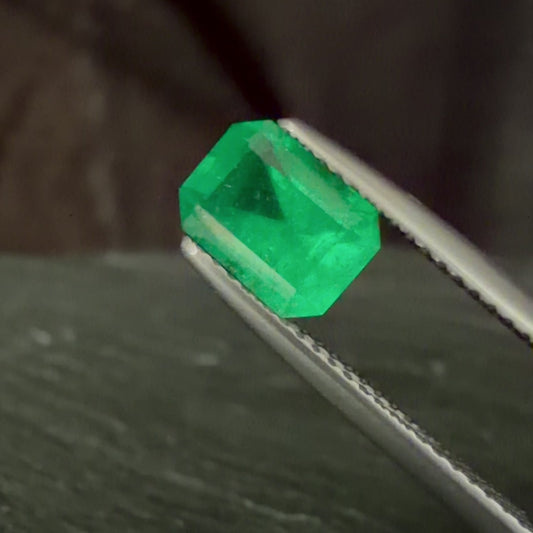 1.63 ct Colombian Emerald
