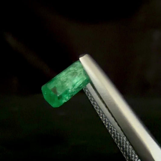 1.38 ct Colombian Emerald